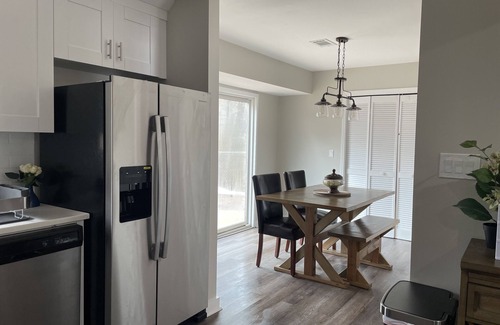 Cumming Casa | Amazing House 3 min to Lake Lanier Sleeps 6