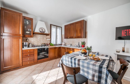 Casalgrande Apartamento | Amazing House with Garden - Motor Valley - Free Wi-fi e Netflix