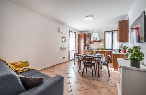 Casalgrande Apartamento | Amazing House with Garden - Motor Valley - Free Wi-fi e Netflix