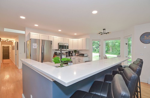 South Casco Casa | Amazing HUGE 6 bdrm Sebago Lake Waterfront Home
