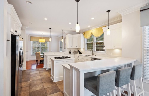 Charleston County Casa | Amazing IOP Vacation Home! 5 bedrooms with POOL and HOTTUB