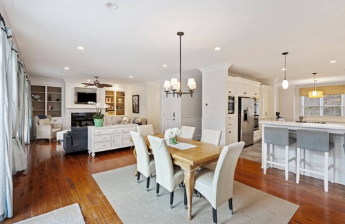 Charleston County Casa | Amazing IOP Vacation Home! 5 bedrooms with POOL and HOTTUB