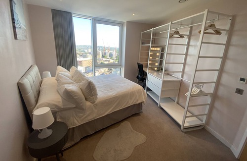 Barking Apartamento | Amazing London City Views and Transport Links