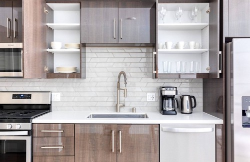 Downtown Long Beach Apartamento | Amazing Long Beach 1BR w/ Pool & Gym, walk to Ocean Blvd, by Blueground