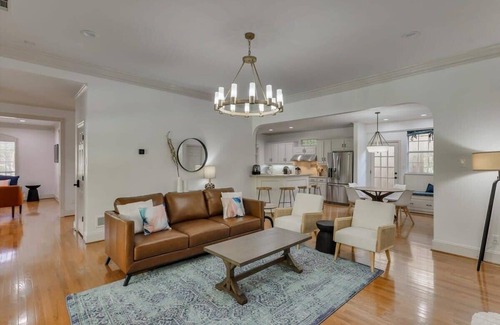 Richardson Casa | Amazing Luxury 5 Bedrooms Home with Private Pool
