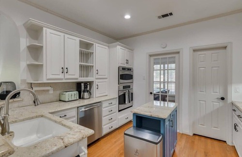 Richardson Casa | Amazing Luxury 5 Bedrooms Home with Private Pool