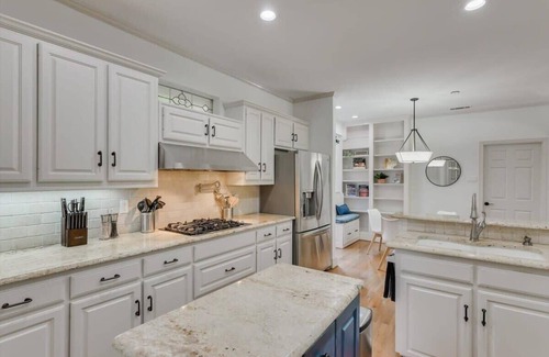 Richardson Casa | Amazing Luxury 5 Bedrooms Home with Private Pool