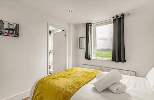 Tower Hill Apartamento | Amazing Marina-Overlooking 1Bed
