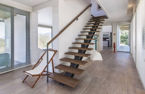 Carvalhal Villa | Increíble y moderna villa para 8 personas, a poca distancia de la playa y del golf.