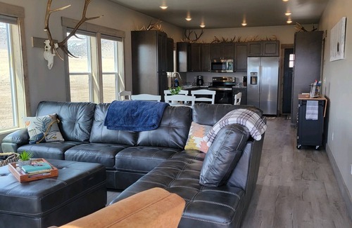 Shining Mountains Casa | Amazing Mountain View’s in a brand new build