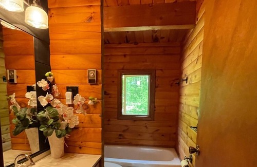 Seguin Chalet De Esquí | Amazing Muskoka lakeside log home for 2 families (pet friendly!)
