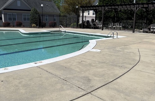Charlotte Casa | Amazing New Luxury 2 Bdrm Townhome Pool South Charlotte in heart of Ballantyne
