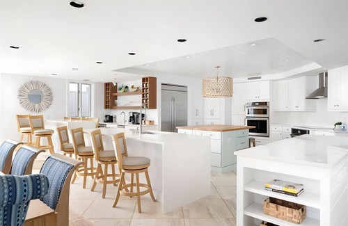Central Beach Condominio | AMAZING OCEAN FRONT - TOP FLOOR PENTHOUSE- PLUS PIER - 3BDRM/4BATH - 3,600 SF