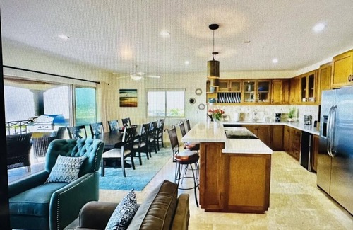 Colonia El Progreso Condominio | Amazing Ocean Views & Brillant Sunsets