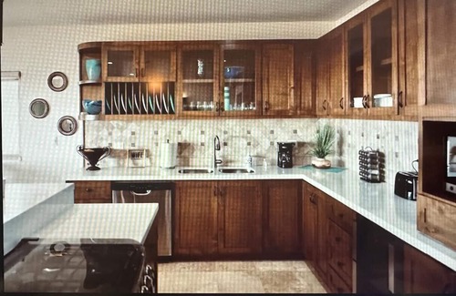Colonia El Progreso Condominio | Amazing Ocean Views & Brillant Sunsets