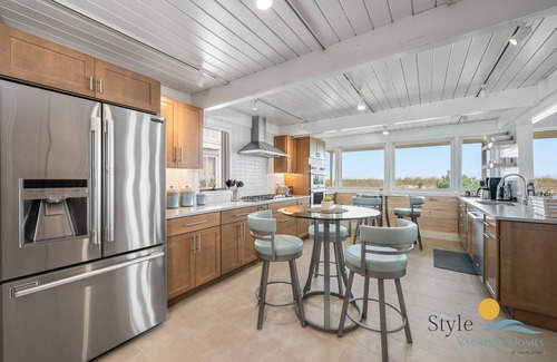 Harvey Cedars Casa | AMAZING OCEANFRONT 3 BD-3 BATH SLEEPS 8 -HARVEY CEDARS-LBI-NJ