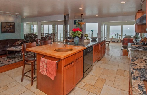 Montara Casa | El Bluff Durante Crashing Surf, elegante 3 habitaciones, 2 baños Casa