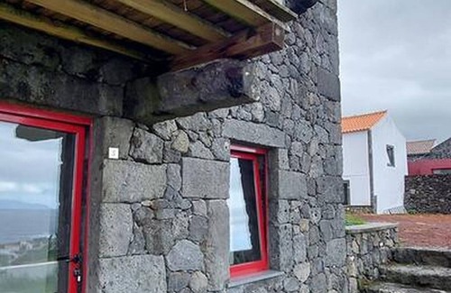 Sao Roque do Pico Apartamento | Increíble apartamento de un dormitorio con vistas al mar