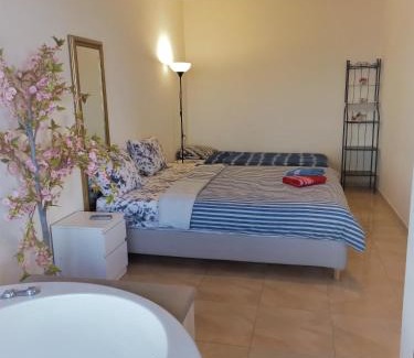 Haifa Apartamento | Amazing Panorama Bay view 3 room flat