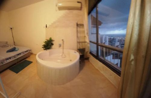 Haifa Apartamento | Amazing Panorama Bay view 3 room flat