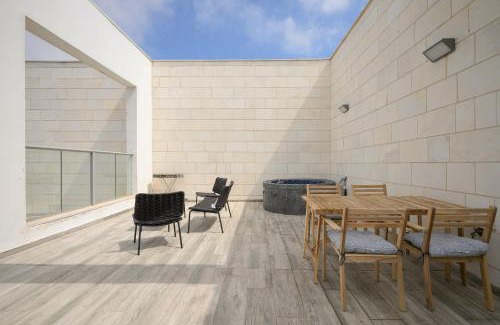 Haifa Apartamento | Amazing penthouse in the heart of Horev center BY MadrigalRentals