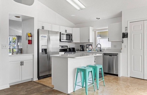 Lindfields Casa | Amazing Pool - Spacious 3BR House near Disney