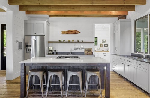 Gainesville Casa | Amazing Privacy at Waters Edge. Upscale for Executive & Family Getaway