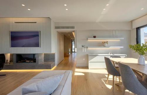 Voula Casa | Amazing private rooftop terrace!