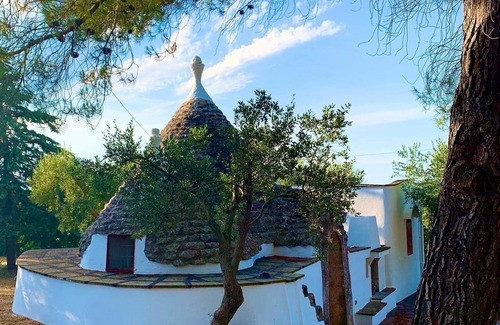 Ostuni Cabaña | Amazing property with 2 Trulli houses + pool near Ostuni. Perfect for families.