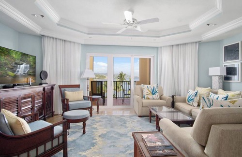 South Side Complejo | Amazing Ritz Carlton Residence--2-Bdrm; Full Kitchen & Beautiful Ocean View