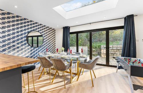 Mells Casa | Amazing Rural Retreat in The Cotswolds - Parking