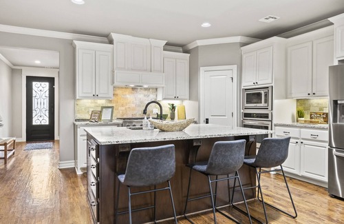 Bixby Casa | Amazing Safe, Private and spacious Home! Relaxing and stylish!