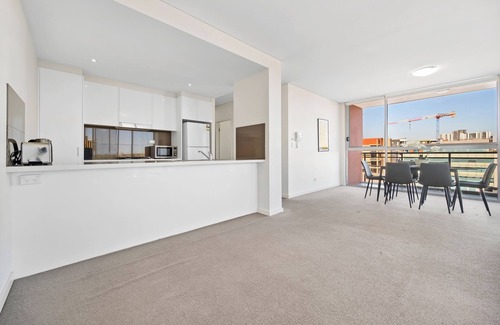 Liverpool Apartamento | Amazing scene/ 2Br Apt / Shopping/Train/Hospital