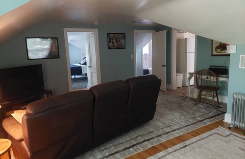 Augusta Apartamento | Amazing Second Floor Apartment