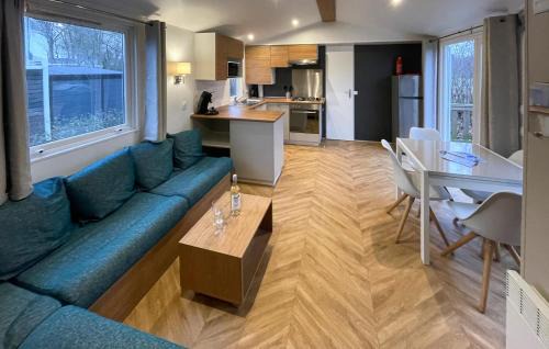 Lauwersoog Otro | Amazing Stacaravan In Lauwersoog