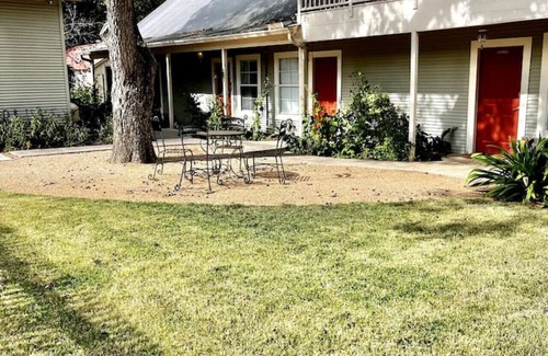 Smithville Apartamento | Amazing studio at Red Owl Courts
