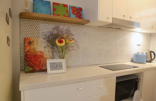 Elizabeth Bay Apartamento | AMAZING STUDIO, in URBAN OASIS. Close to City,transport,Bays,the Harbour & cafes