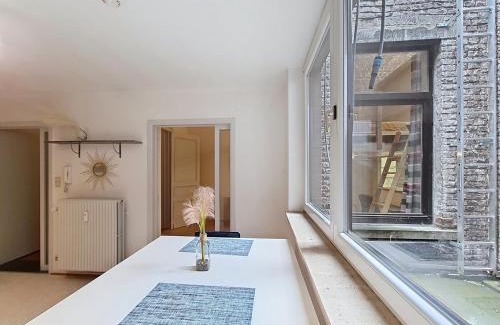 Charleroi Apartamento | Amazing Studio Charleroi Central Station
