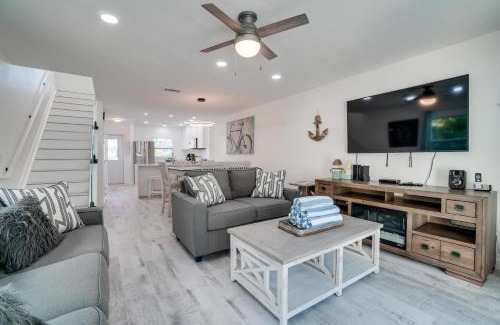 Bradenton Beach Casa | Amazing Sunset Views Close To It All