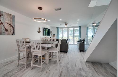 Bradenton Beach Casa | Amazing Sunset Views Close To It All