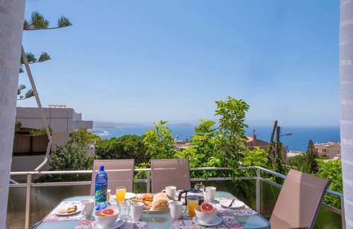 Chania Apartamento | Amazing Sunset View Apt 700mt From Sea