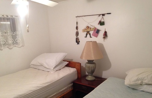 Shipshewana Cabaña | Casa del Lago, Dársena, Shipshewana Indiana, la salida 107
