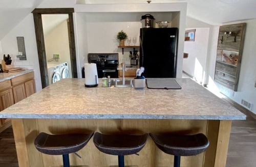 Donnelly Cabina | Amazing Tamarack Resort Views, Hot Tub, Huge Lot!