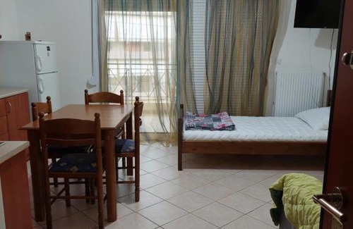 Tripoli Apartamento | Amazing Theokritoy B2 in Tripolis free parking