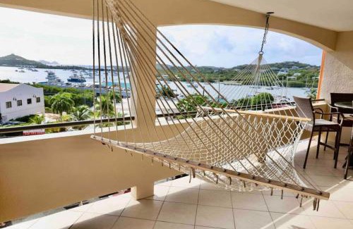 Red Hook Casa | Amazing View 1 Bed1 Bath Villa On Red Hook Strip