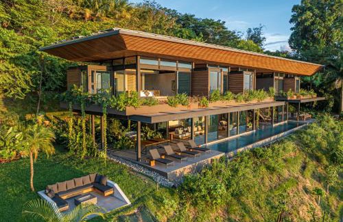 Dominical Casa | Amazing View-25m75ft Pool-sleep 16-luxury-private