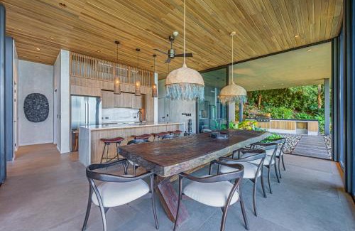 Dominical Casa | Amazing View-25m75ft Pool-sleep 16-luxury-private
