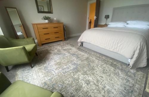 Nairn Casa | Amazing views across the Moray Firth, Private Suntrap Patio, 300m from the Beach, off street parking!