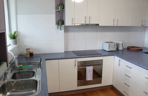 Kooringal Casa | Amazing views, Firepit, FREE Firewood