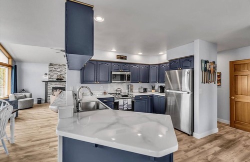 Bayview Casa | Amazing Views Near Silverwood Theme Park @ Bayview